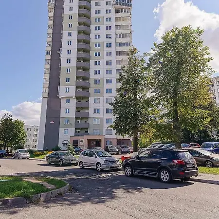 Spacious On Masherova Apartament *